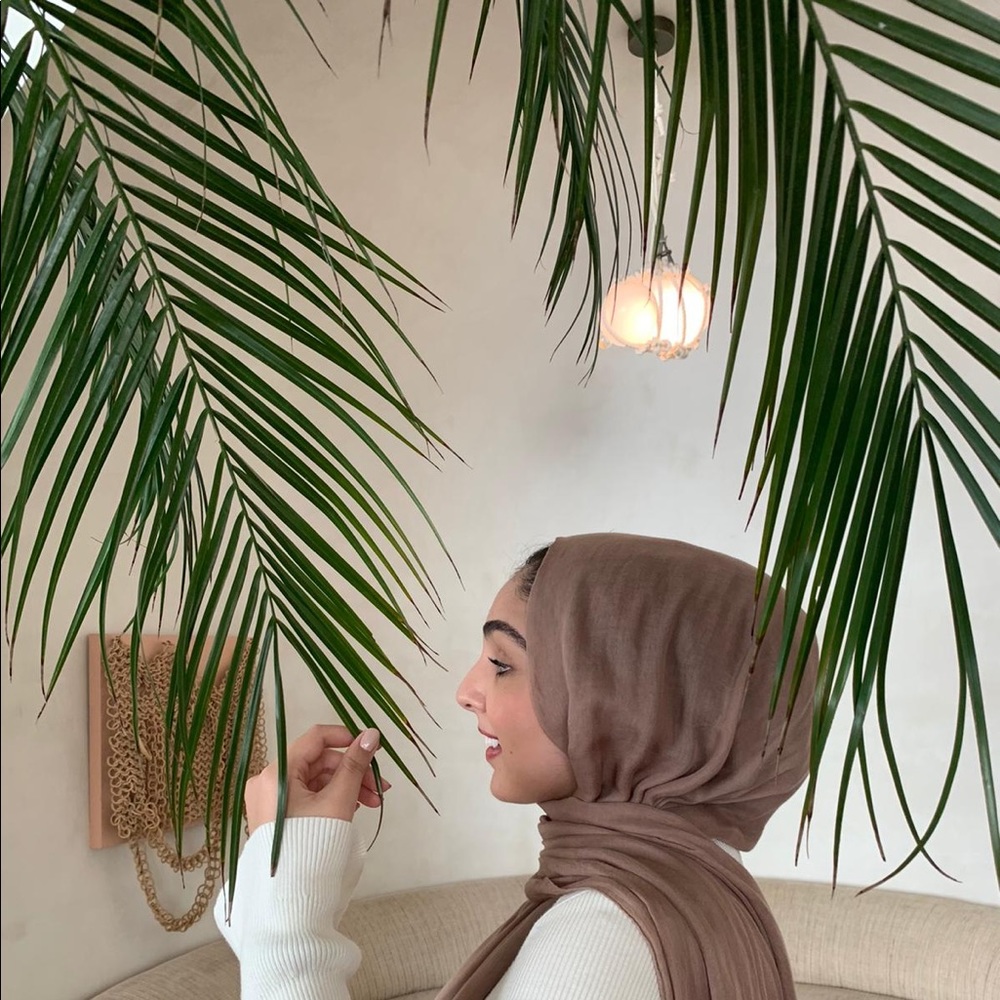 Meet your Posher, Iman